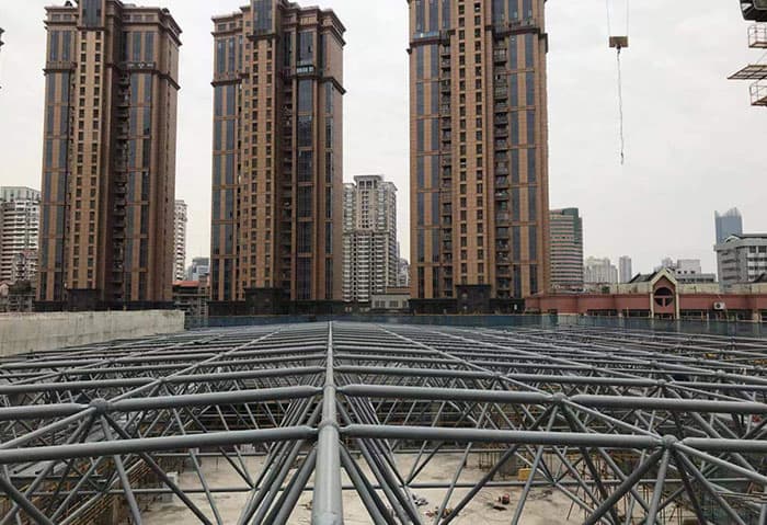 东莞螺栓球网架结构
